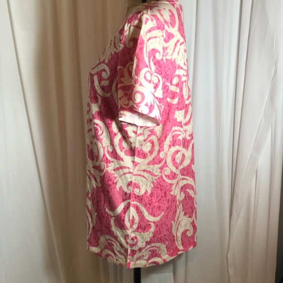 🆕 Pink White Damask Burnout Embellished T-shirt - Picture 2 of 7